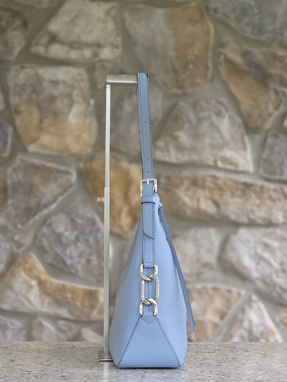 Michael Kors Laney Large Blue Hobo Shoulder Bag - Picture 2 of 9